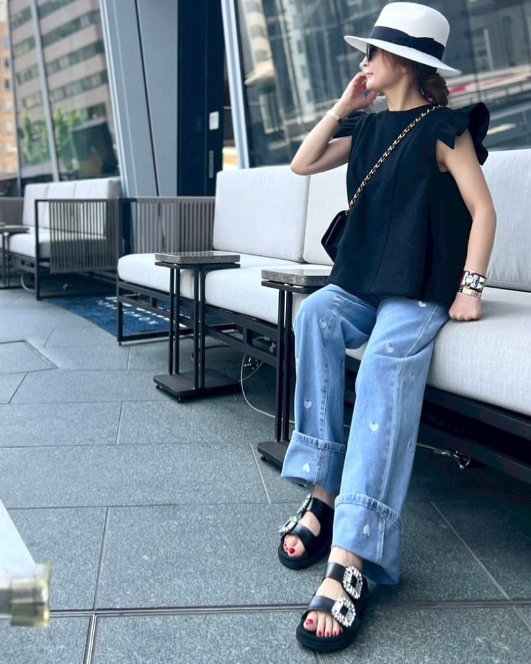 BLACK TWEED SLEEVELESS BLOUSE