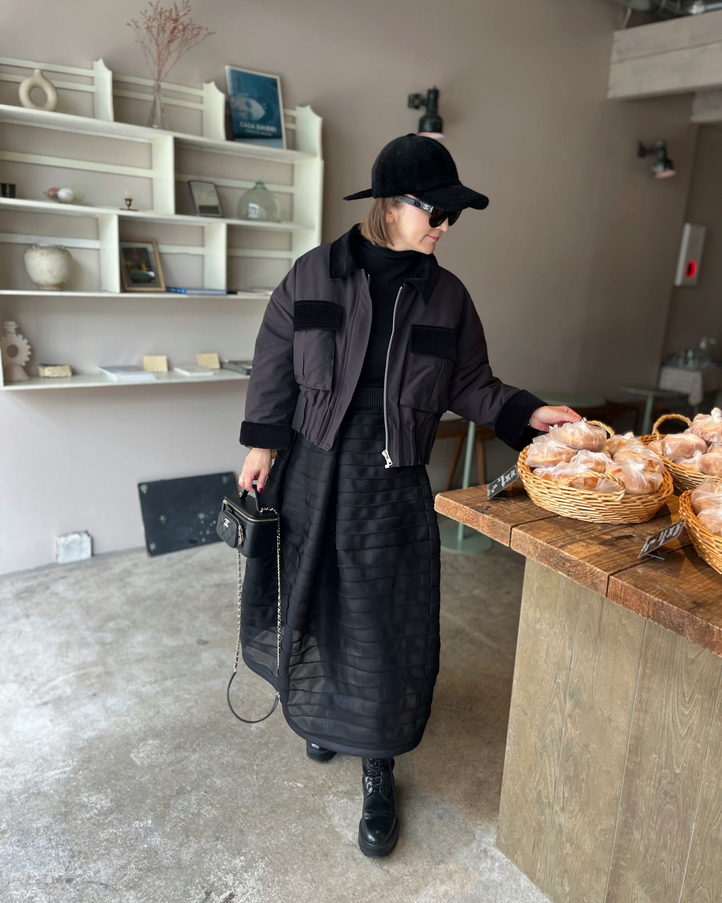 <予約アイテム> PLEATS ZIP-UP SHORT JACKET