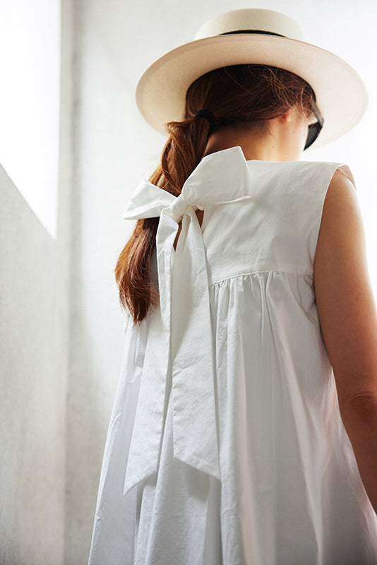 WHITE RIBBON LONG BLOUSE