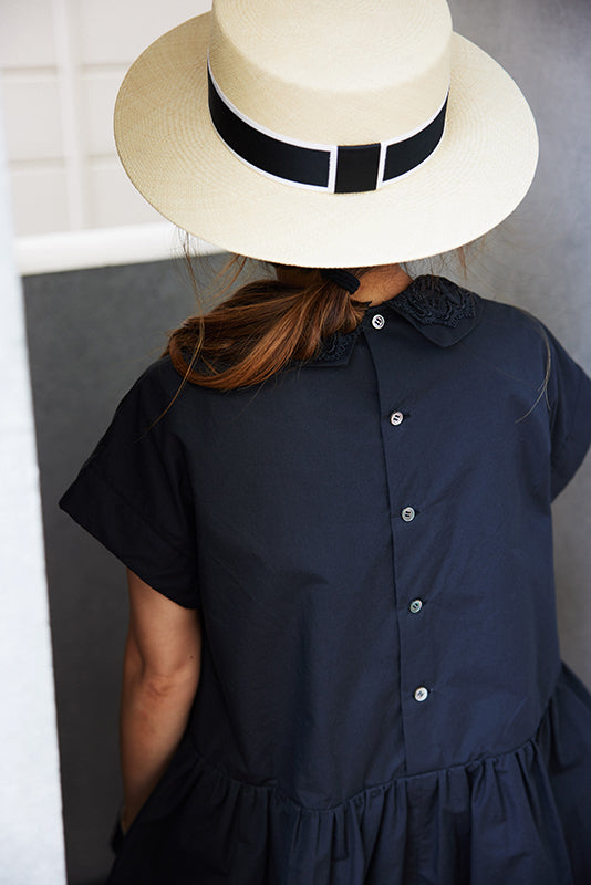 BLACK LACE BLOUSE