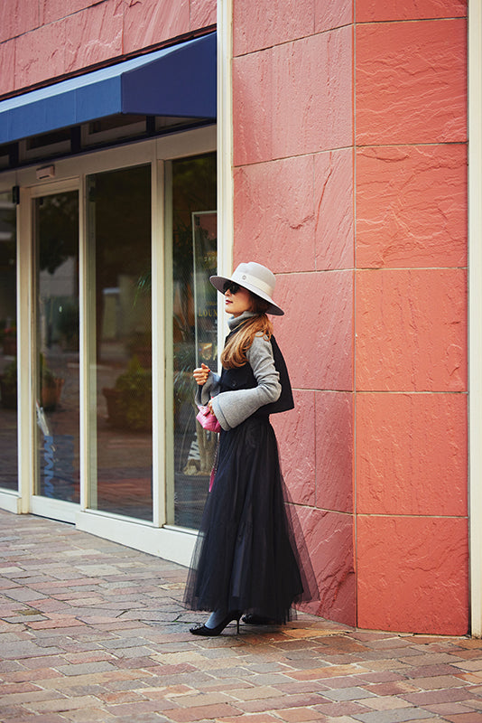 SHORT LENGTH TWEED VEST