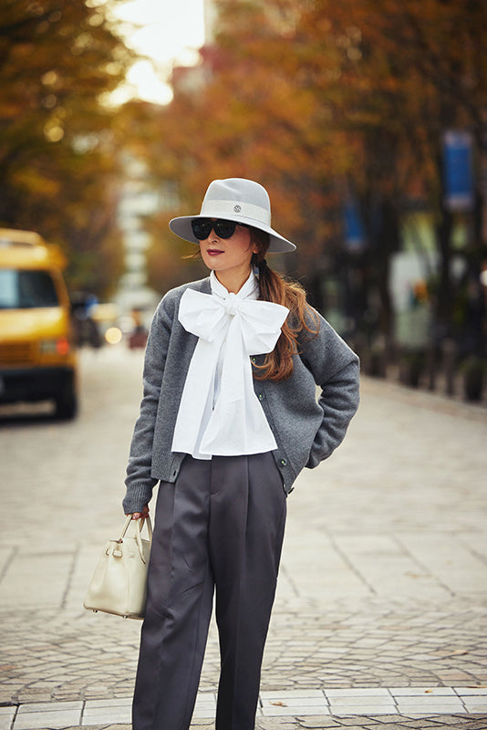 WHITE BOWTIE BLOUSE