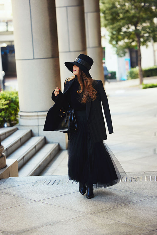 BLACK TULLE LONG SKIRT