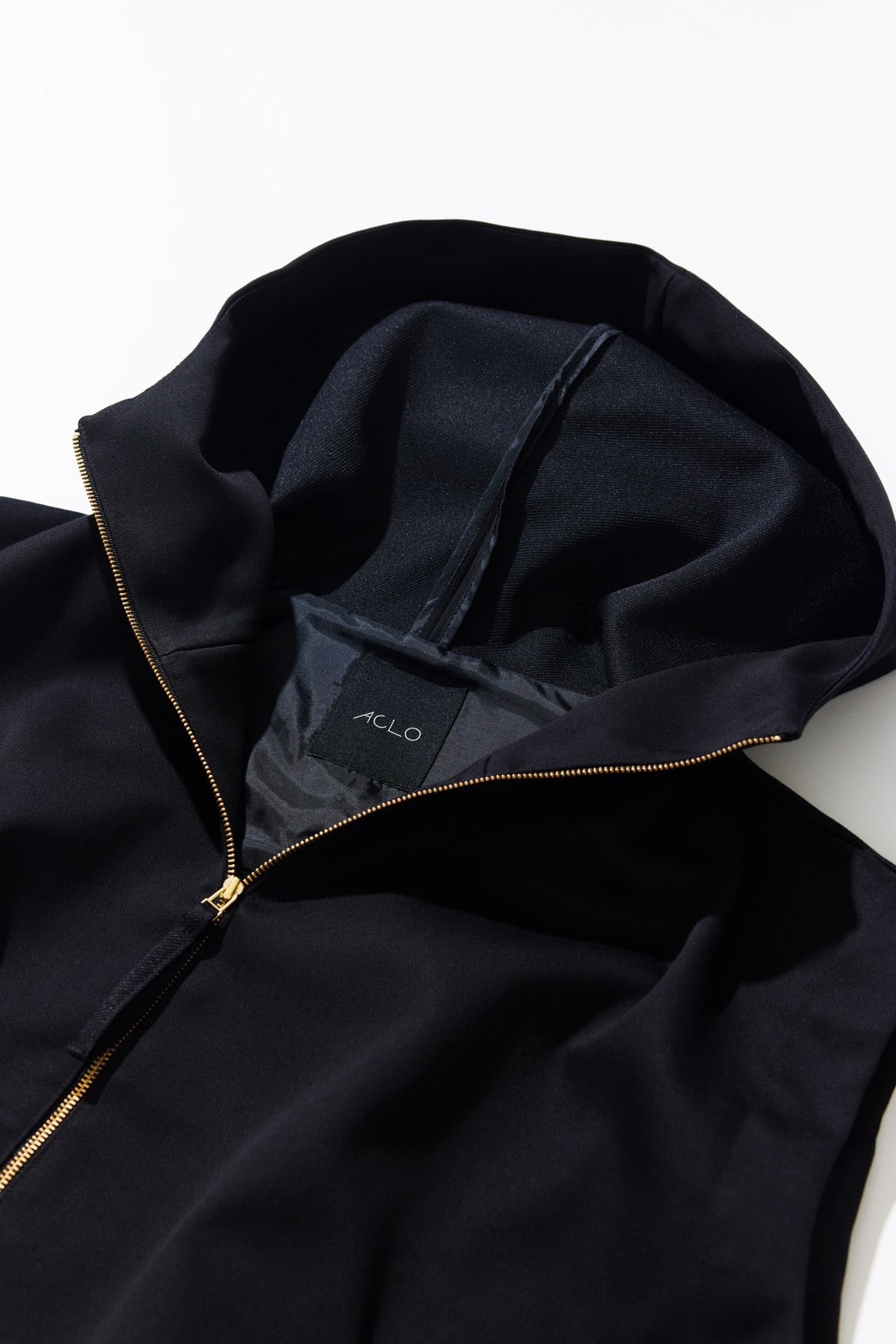 BLACK 2WAY HOOD JACKET